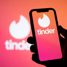 Suscripción a Tinder PLUS por 1 mes